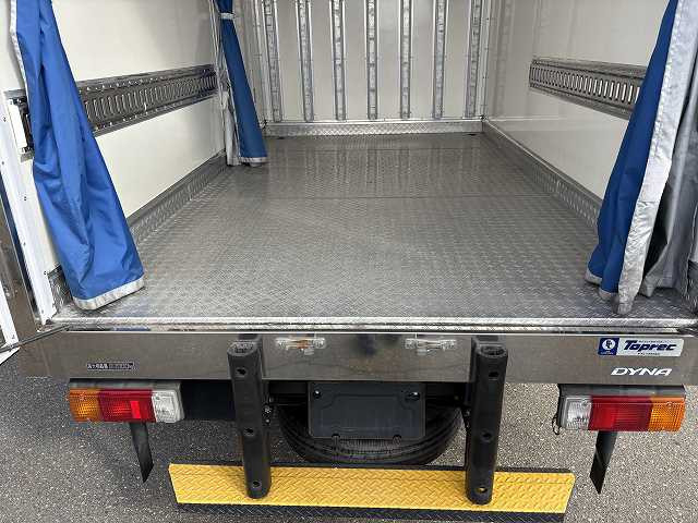 トヨタ ダイナ 小型 冷凍冷蔵バン 2RG-XZC605(95798) 12枚目