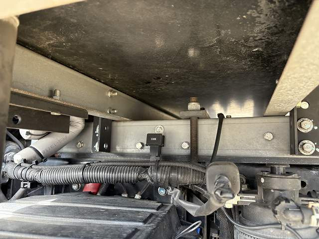 トヨタ ダイナ 小型 冷凍冷蔵バン 2RG-XZC605(95798) 32枚目