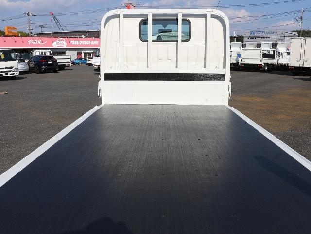 日野 デュトロ 小型 平ボディ 2RG-XZU605M(95799) 23枚目