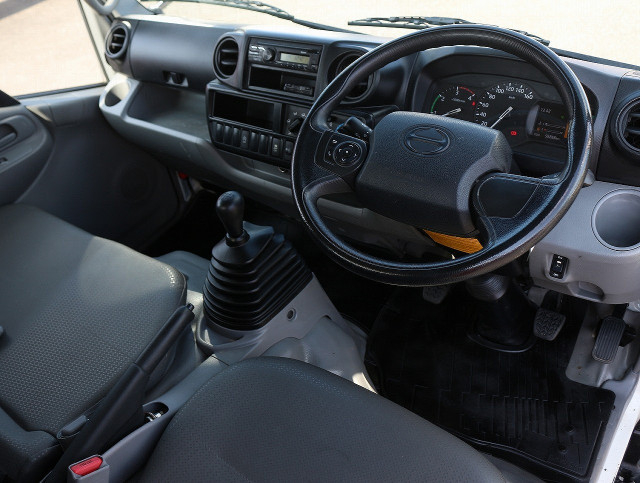 日野 デュトロ 小型 平ボディ 2RG-XZU605M(95799) 34枚目