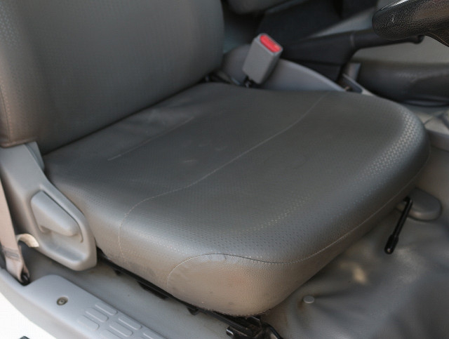 日野 デュトロ 小型 平ボディ 2RG-XZU605M(95799) 37枚目