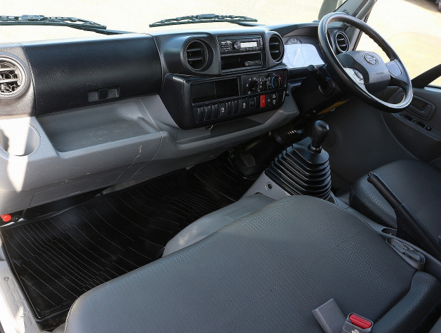 日野 デュトロ 小型 平ボディ 2RG-XZU605M(95799) 45枚目