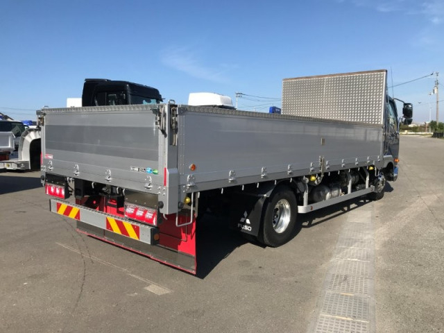 三菱ふそう ファイター 小型 平ボディ 2KG-FK71F(95801) 4枚目