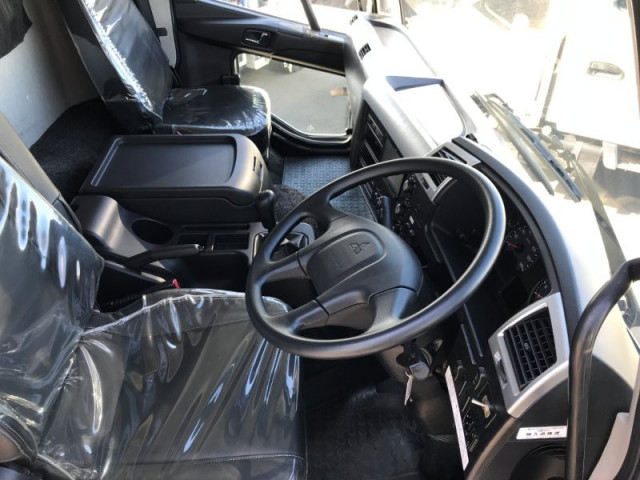 三菱ふそう ファイター 小型 平ボディ 2KG-FK71F(95801) 6枚目