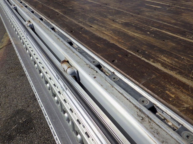 いすゞ フォワード 小型 アルミウィング 2RG-FRR90T2(95802) 7枚目