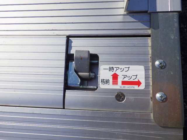 いすゞ フォワード 小型 アルミウィング 2RG-FRR90T2(95802) 13枚目