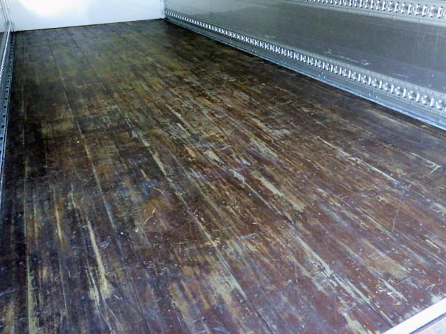 いすゞ フォワード 小型 アルミウィング 2RG-FRR90T2(95802) 15枚目