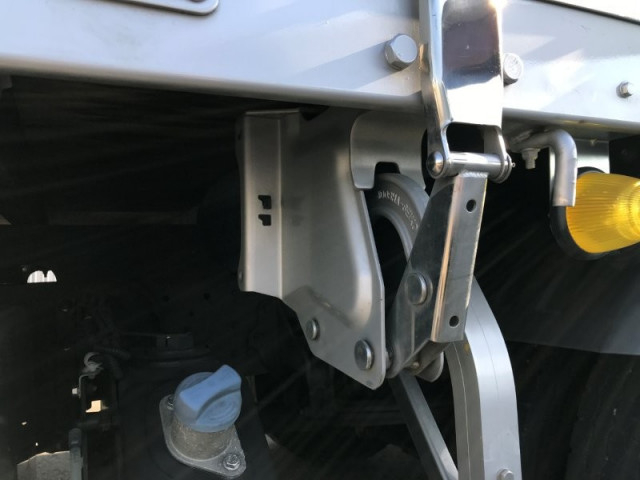 三菱ふそう ファイター 小型 平ボディ 2KG-FK71F(95801) 34枚目