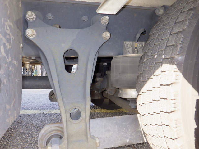 いすゞ フォワード 小型 アルミウィング 2RG-FRR90T2(95802) 28枚目