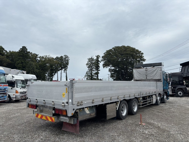 いすゞ ギガ 大型 平ボディ QKG-CYJ77A(95804) 3枚目