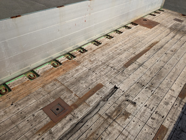 いすゞ ギガ 大型 平ボディ QKG-CYJ77A(95803) 23枚目