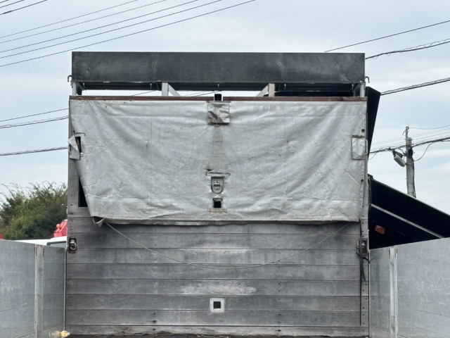 いすゞ ギガ 大型 平ボディ QKG-CYJ77A(95804) 12枚目