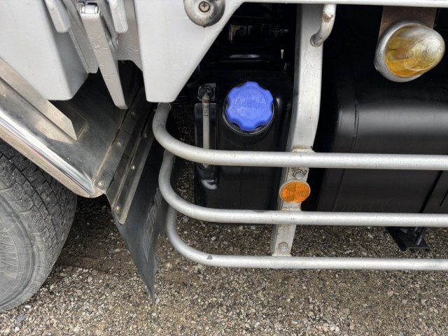 いすゞ ギガ 大型 平ボディ QKG-CYJ77A(95804) 21枚目