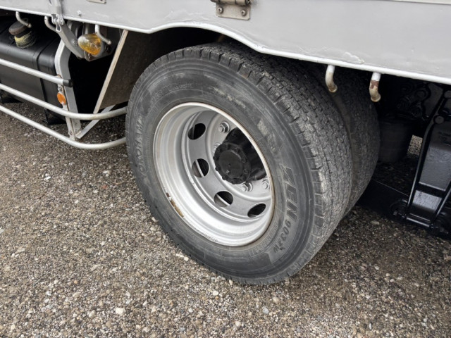 いすゞ ギガ 大型 平ボディ QKG-CYJ77A(95804) 38枚目