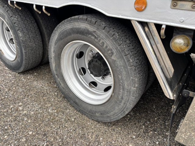 いすゞ ギガ 大型 平ボディ QKG-CYJ77A(95804) 39枚目