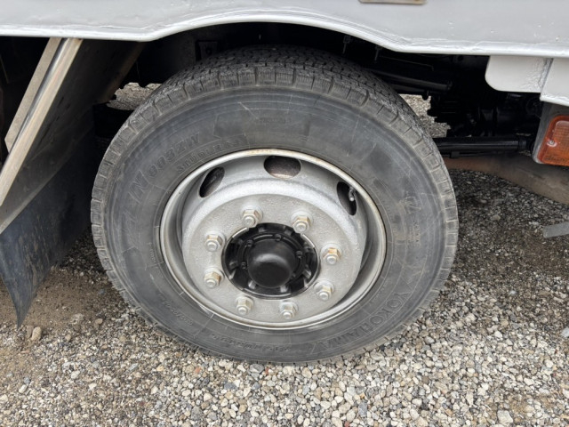 いすゞ ギガ 大型 平ボディ QKG-CYJ77A(95804) 41枚目