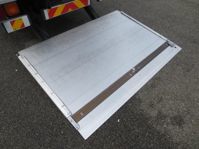 いすゞ フォワード 中型 アルミバン TKG-FRR90S2(95806) 11枚目