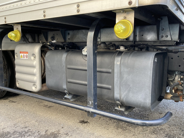 トヨタ ダイナ 小型 アルミバン 2RG-XZU605(95808) 11枚目