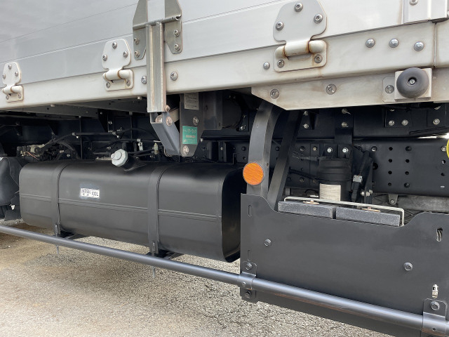 三菱ふそう キャンター 小型 アルミウィング TPG-FEA50(95810) 10枚目