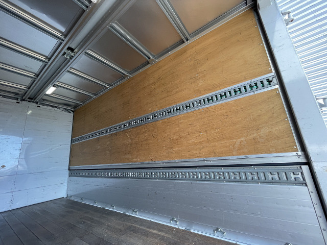 三菱ふそう キャンター 小型 アルミウィング TPG-FEA50(95810) 23枚目