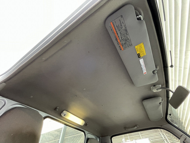 トヨタ トヨエース 小型 平ボディ LDF-KDY281(95811) 17枚目