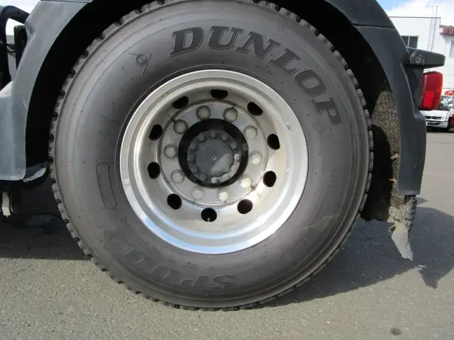 ボルボ 小型 トラクタ（シングル） 2DG-KA2TEA2(95901) 23枚目