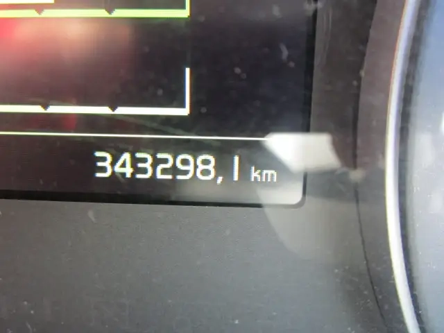 ボルボ 小型 トラクタ（シングル） 2DG-KA2TEA2(95901) 29枚目