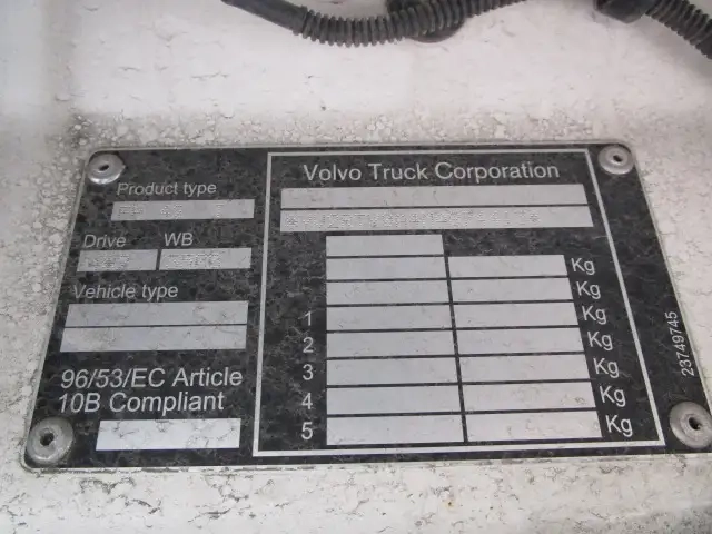 ボルボ 小型 トラクタ（シングル） 2DG-KA2TEA2(95901) 56枚目