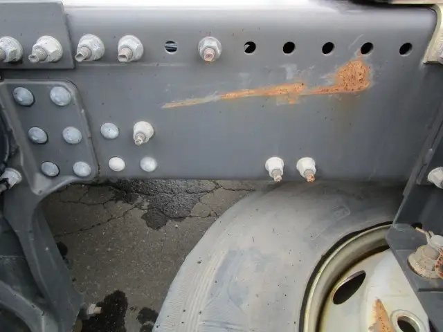 ボルボ 小型 トラクタ（シングル） 2KG-4K2TEA1(95903) 17枚目