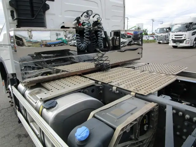 ボルボ 小型 トラクタ（シングル） 2KG-4K2TEA1(95903) 21枚目