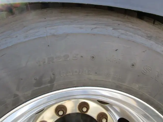 ボルボ 小型 トラクタ（シングル） 2KG-4K2TEA1(95903) 25枚目