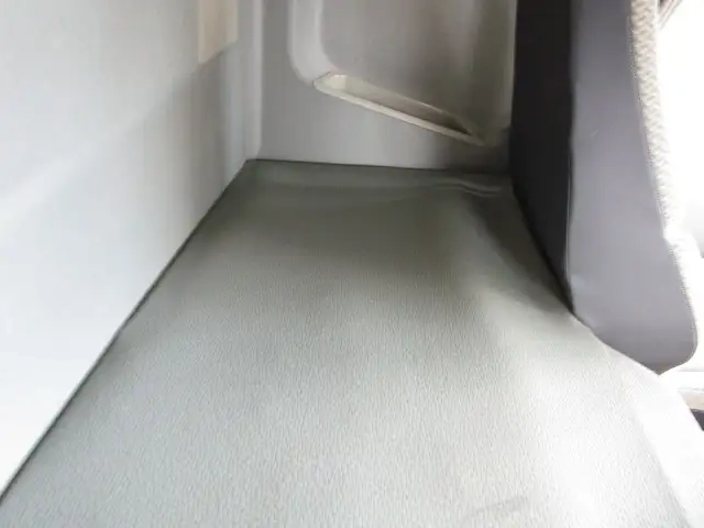 ボルボ 小型 トラクタ（シングル） 2KG-4K2TEA1(95903) 47枚目