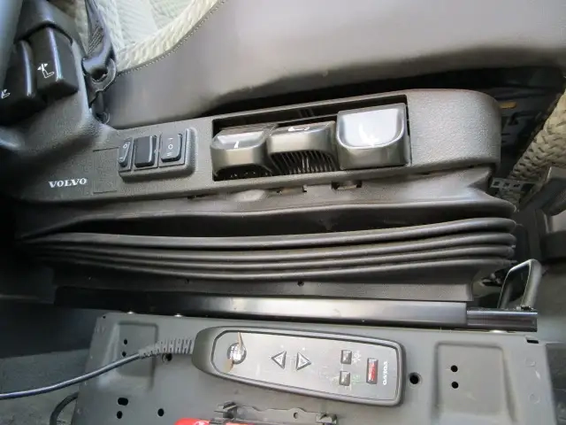 ボルボ 小型 トラクタ（シングル） 2KG-4K2TEA1(95903) 54枚目