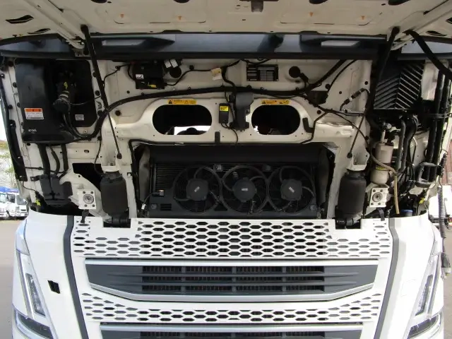 ボルボ 小型 トラクタ（シングル） 2KG-4K2TEA1(95903) 55枚目