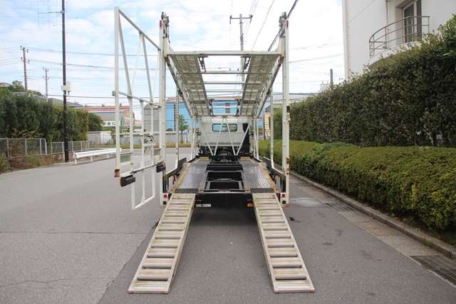 三菱ふそう キャンター 中型 車載専用車 2PG-FEC90(95910) 15枚目