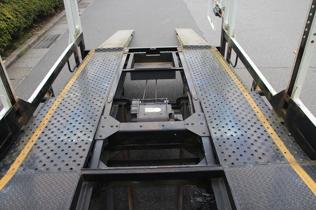 三菱ふそう キャンター 中型 車載専用車 2PG-FEC90(95910) 19枚目