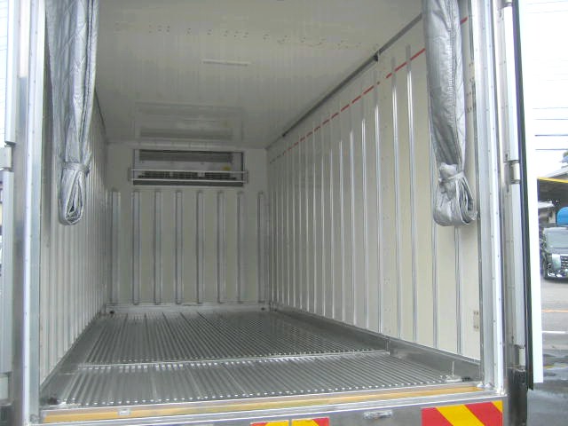 いすゞ エルフ 小型 冷凍冷蔵バン TPG-NPR85AN(95938) 7枚目