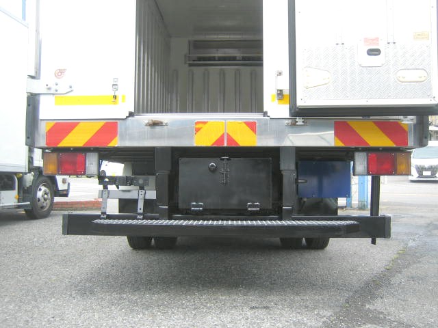 いすゞ エルフ 小型 冷凍冷蔵バン TPG-NPR85AN(95938) 15枚目