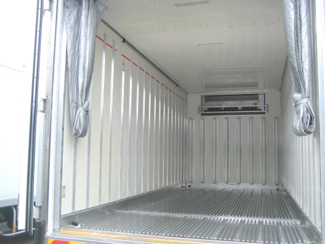 いすゞ エルフ 小型 冷凍冷蔵バン TPG-NPR85AN(95938) 6枚目