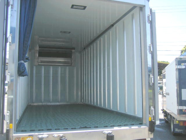 いすゞ エルフ 小型 冷凍冷蔵バン TRG-NPR85AN(95939) 7枚目
