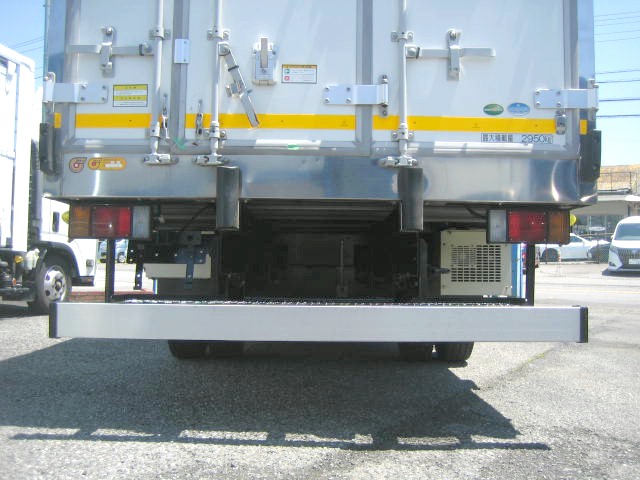 いすゞ エルフ 小型 冷凍冷蔵バン TRG-NPR85AN(95939) 16枚目