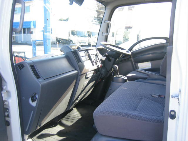 いすゞ エルフ 小型 冷凍冷蔵バン 2RG-NPR88AN(95940) 29枚目