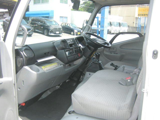 日野 デュトロ 小型 冷凍冷蔵バン TKG-XZC645M(95941) 27枚目