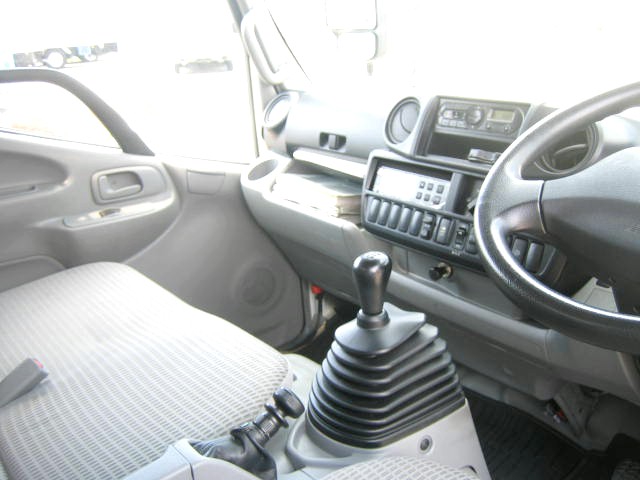 日野 デュトロ 小型 冷凍冷蔵バン TKG-XZC645M(95941) 28枚目