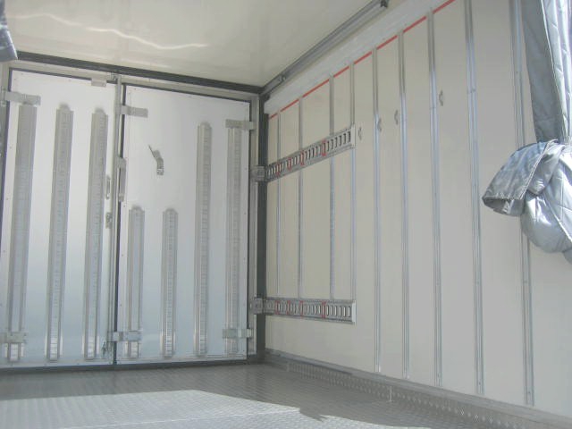 いすゞ エルフ 小型 冷凍冷蔵バン 2RG-NPR88AN(95942) 10枚目