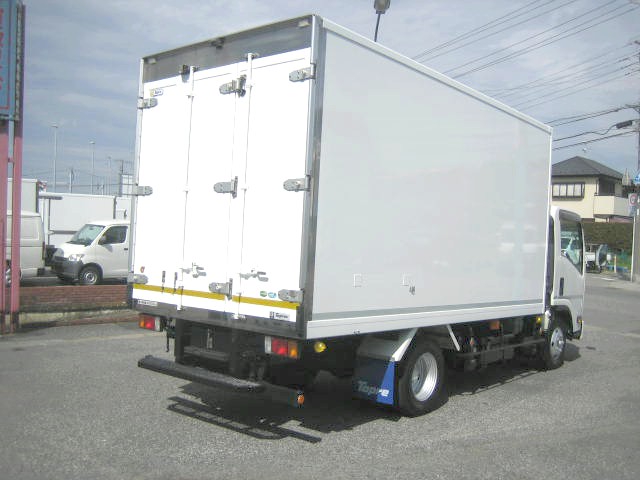 いすゞ エルフ 小型 冷凍冷蔵バン 2RG-NPR88AN(95942) 3枚目