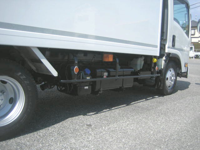 いすゞ エルフ 小型 冷凍冷蔵バン 2RG-NPR88AN(95942) 17枚目