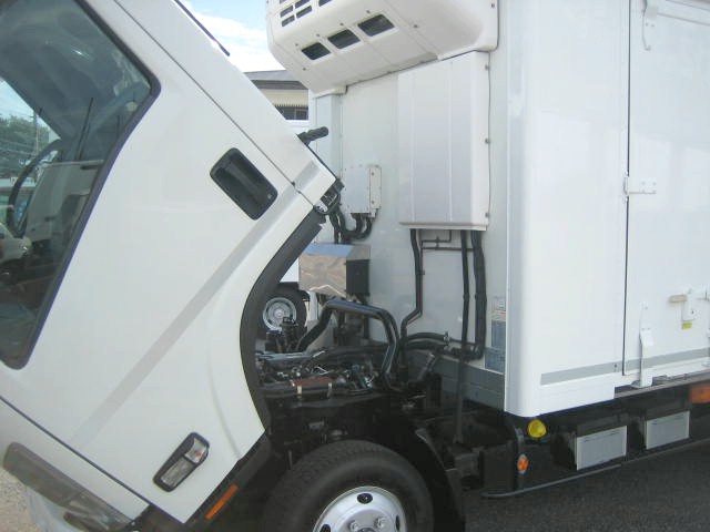 いすゞ エルフ 小型 冷凍冷蔵バン 2RG-NPR88AN(95942) 24枚目