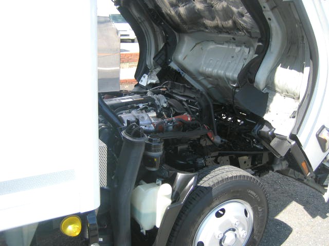 いすゞ エルフ 小型 冷凍冷蔵バン 2RG-NPR88AN(95942) 21枚目