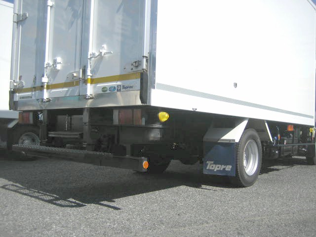 いすゞ エルフ 小型 冷凍冷蔵バン 2RG-NPR88AN(95943) 18枚目